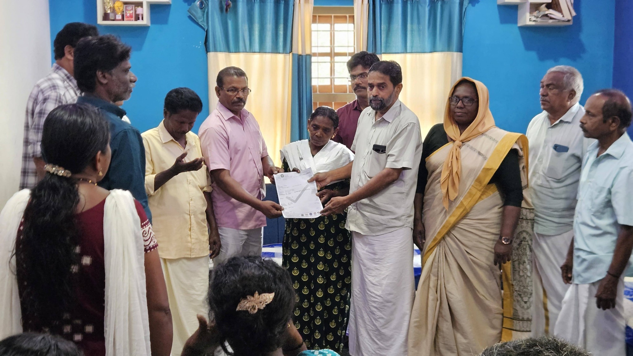 മരണാനന്തര സഹായം കൈമാറി.